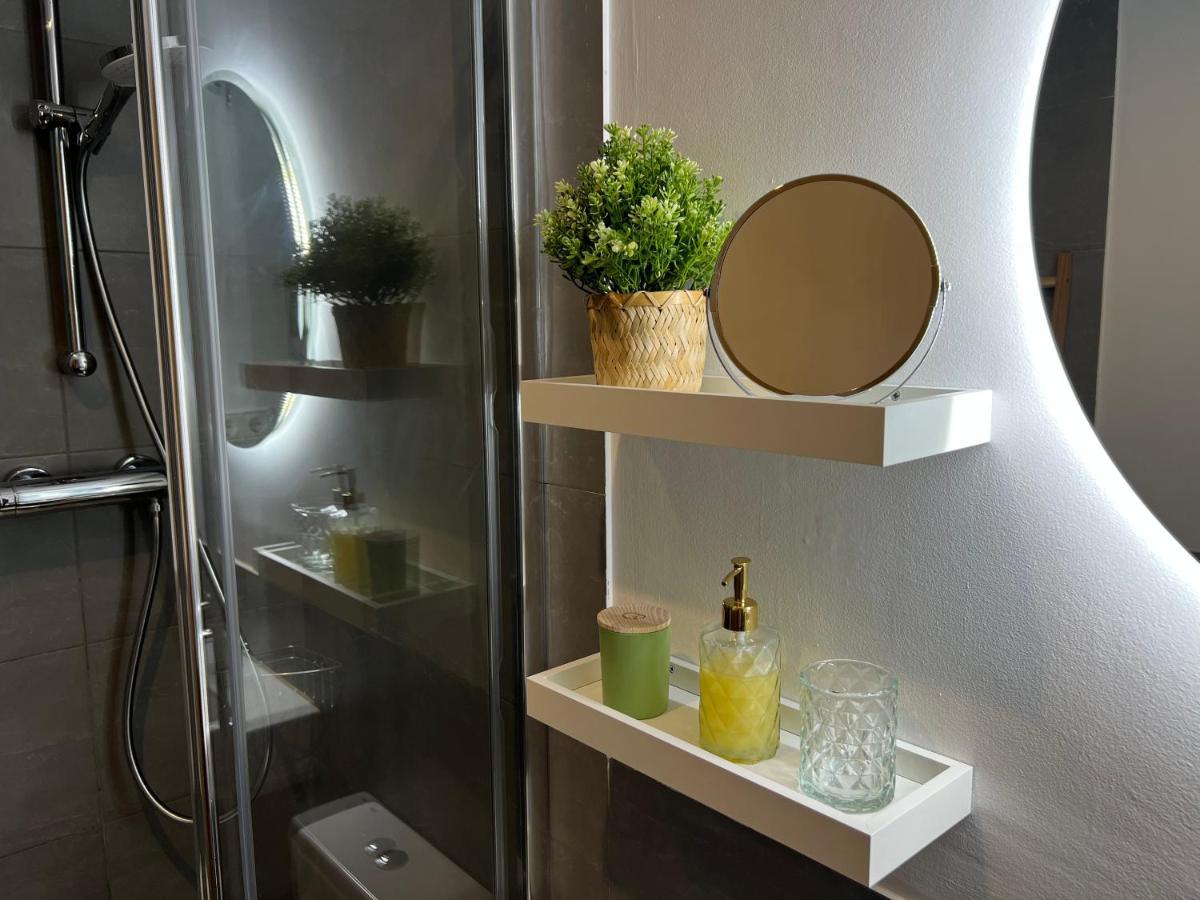 Cozy Apartment Well-Located In Terrassa, Barcelona Extérieur photo