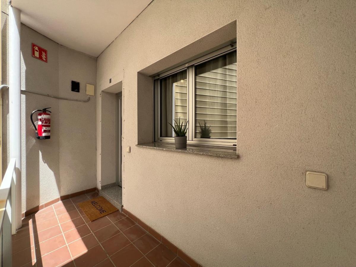 Cozy Apartment Well-Located In Terrassa, Barcelona Extérieur photo